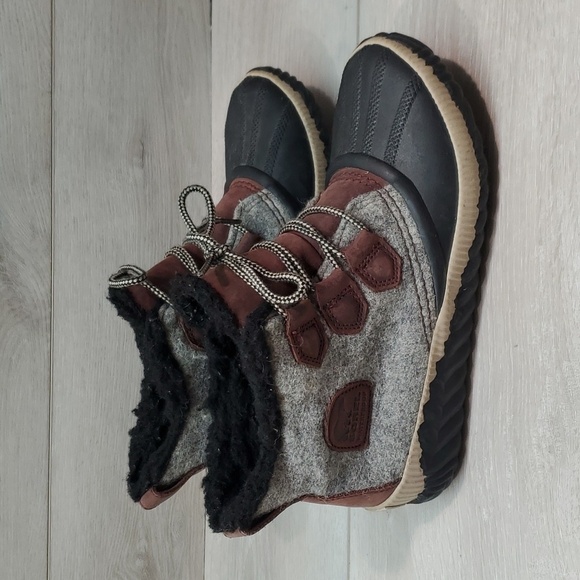 Sorel Women Duck Rubber Waterproof Outdoor boots shoes sz 7.5 - Picture 2 of 12